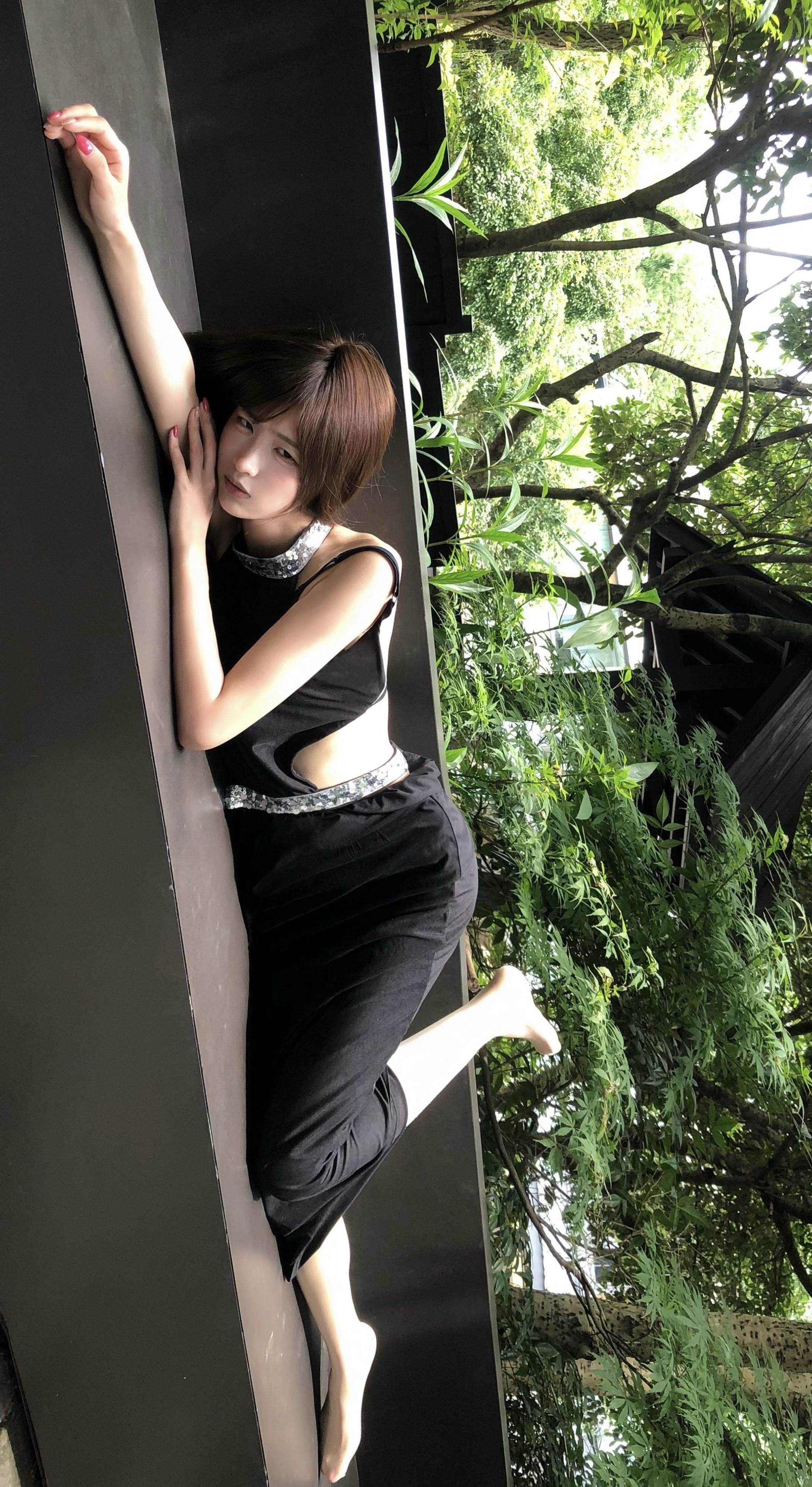 需要我提醒你现在属于谁吗 壁纸 92